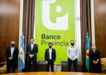 Kicillof presentó la nueva línea de Provincia Leasing para municipios por 2.000 millones de pesos