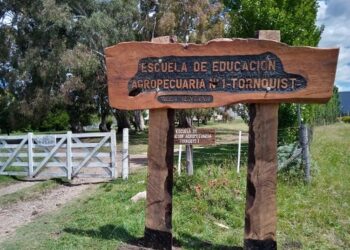 La EESA N° 1 cumplió 34 años de trayectoria educativa en el distrito