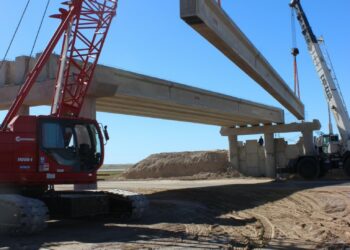 Continúan a buen ritmo los trabajos en la autopista de la Ruta 33 entre Bahía Blanca y Tornquist (Fotos, notas y videos)