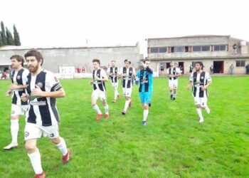 Liga Regional de Fútbol: el Torneo Apertura dio el puntapié inicial