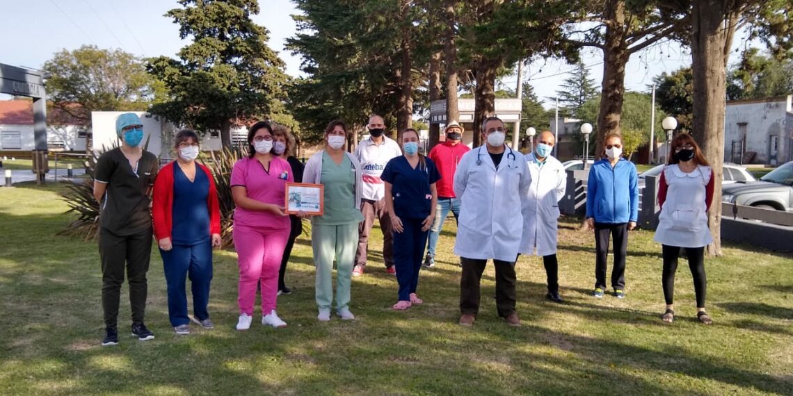 Los gremios de SUTEBA, UDOCBA y FEB homenajearon al personal de salud