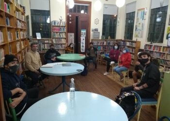 Más de 50 talleres municipales se desarrollan en todo el distrito