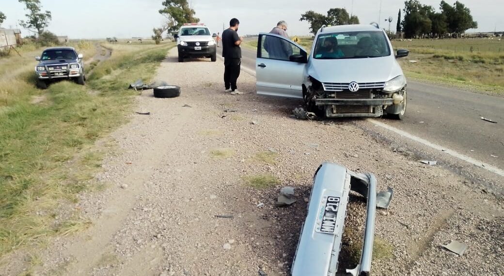 Un herido por el choque de dos autos en la ruta 33