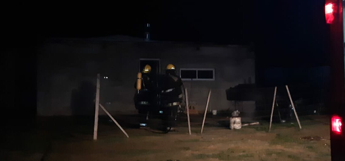 Incendio en un domicilio ocasionado por una estufa a gas