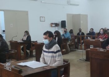 HCD: Informe de la asamblea de concejales y mayores contribuyentes (Alocuciones)