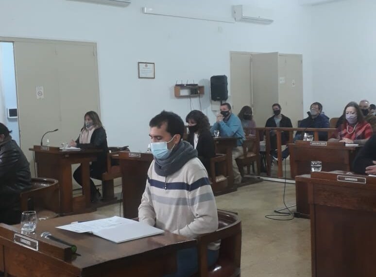 HCD: Informe de la asamblea de concejales y mayores contribuyentes (Alocuciones)