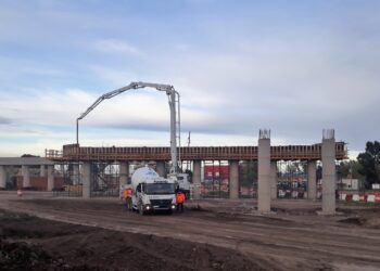 Cafiero, Katopodis y De Pedro recorren obras en la Ruta 33 y ponen en marcha la Autopista Paso Urbano (El Cholo)