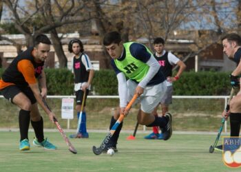 Los seleccionados de la Asociación Bahiense de Hockey comenzaron a entrenar