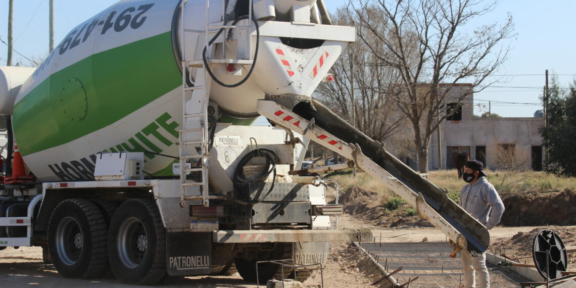 Pavimento para la Avda. Samiento: “Será un antes y un después” dijo Bordoni