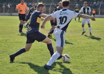 Volvió a rodar la pelota en el torneo superior de la Liga Regional de Fútbol