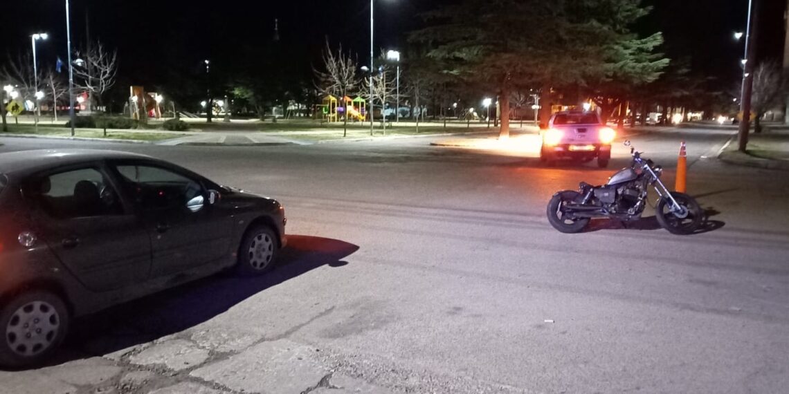 Cayó de su moto y fue trasladado al hospital