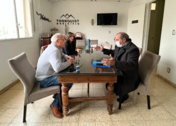 El municipio firmó un convenio con Camuzzi para la instalación de ecoceniceros