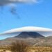 Una nube en forma de sombrero sobre el Tres Picos causó furor en la Comarca