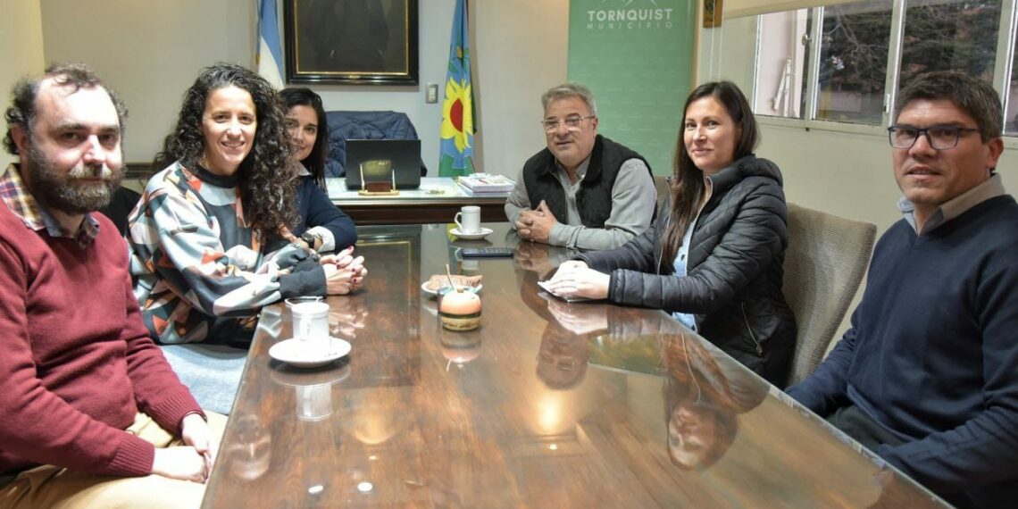 Bordoni recibió a la Subsecretaria de Política Ambiental de la Provincia
