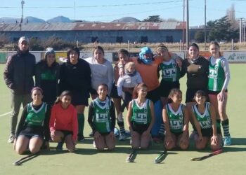 Hockey: Doble victoria de “Las Lobas” (Video)