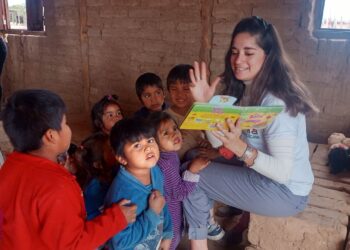 ONG “Pata Pila”: Karen Callava y su experiencia en la comunidad Wichí (Video)