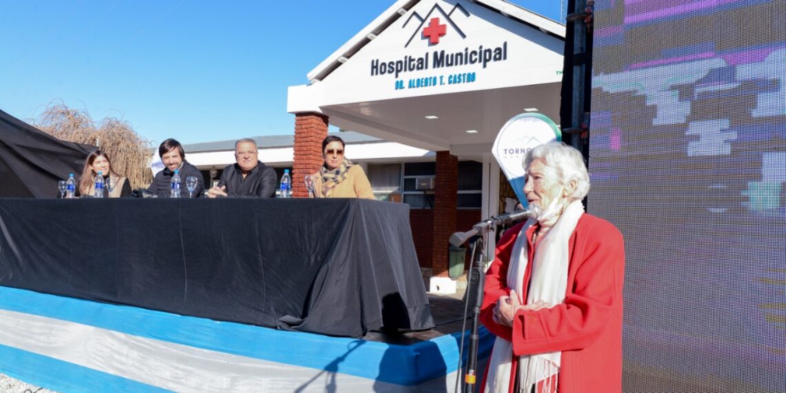 En el día de hoy se celebró con un emotivo acto los 90 años de nuestro querido Hospital Municipal.