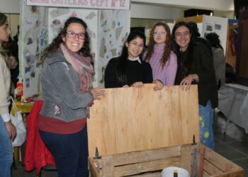 Se realizó la Feria de Ciencias, arte y tecnología en la EEST Nº 1