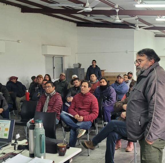 Tornquist participó de una jornada de capacitación sobre la intervención del arbolado público