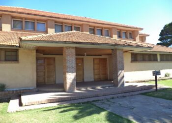 Cáritas Parroquial retoma su atención al público