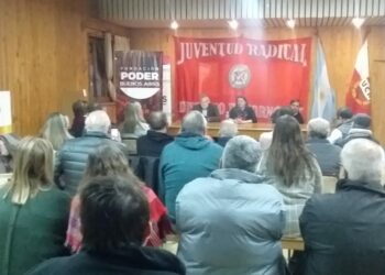 UCR: Se desarrolló la charla “Una Agenda de Salud con vocación de poder” (fotos, video y notas)