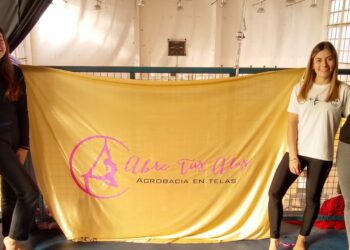 Alumnas de “Abre Tus Alas” participarán de un campeonato nacional en Morón (Video)