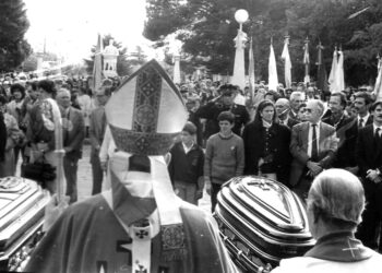 Historia: Se cumplieron treinta años del traslado de los restos de Don Ernesto Tornquist y su señora esposa (imagenes de archivo y fotos)