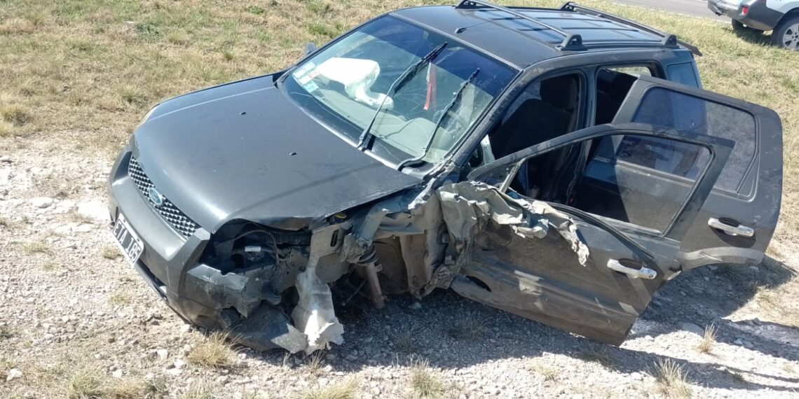 Accidente en la Ruta 33: Una mala maniobra que pudo terminar en tragedia