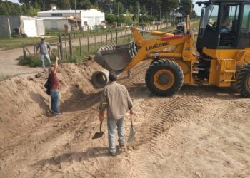 El municipio instaló una nueva alcantarilla en el acceso al Parque Apícola