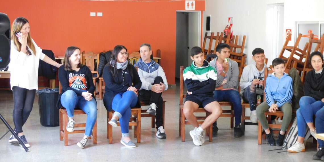 Cuatro proyectos comunitarios se presentaron en la instancia local del programa Decisión Niñez