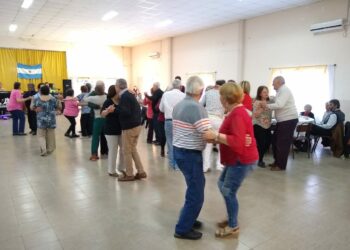 El Centro de Jubilados y Pensionados de Tornquist volvió con su tradicional almuerzo familiar (Video)