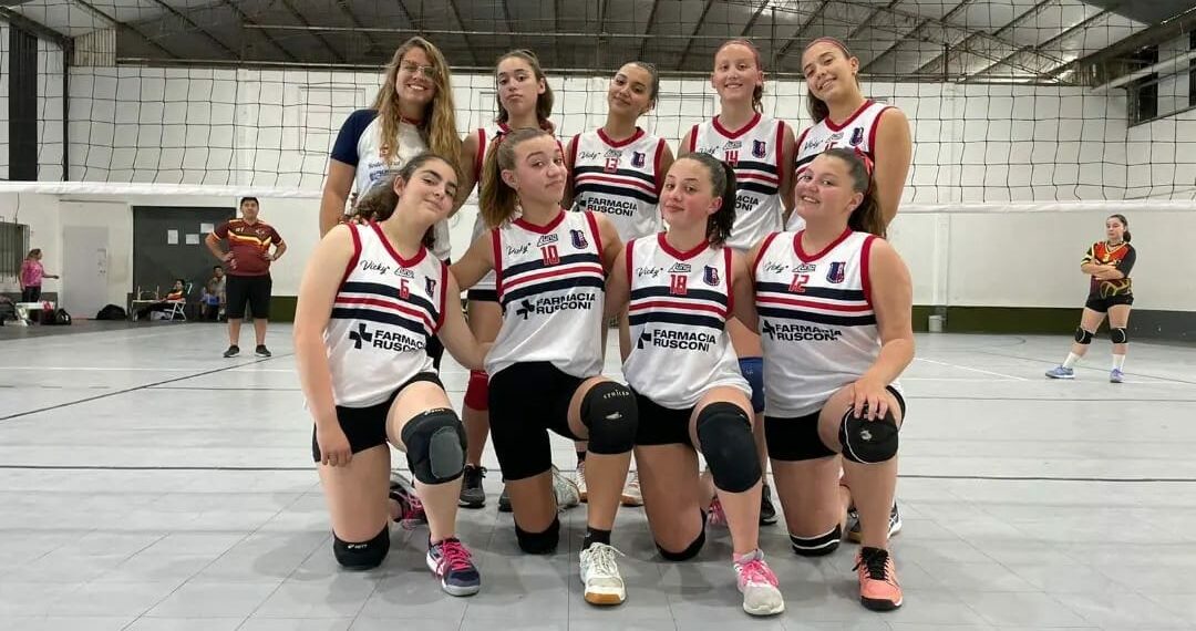 Las chicas de Automoto Voley tuvieron actividad el domingo