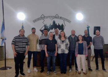 Integrantes de la Asociación Sindical Única de Recicladores Argentinos mantuvieron una reunión con ediles de distintos bloques