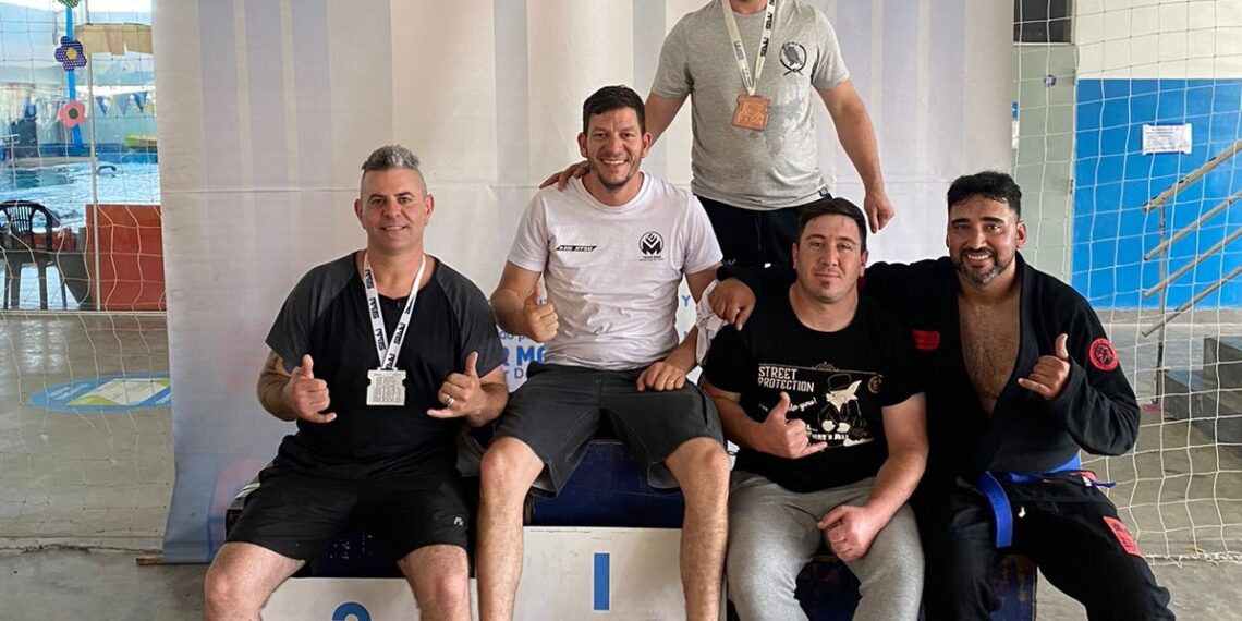 Deportistas de Tornquist hicieron podio en la “Serie Bonaerense de Jiu Jitsu 2022” de Mar del Plata