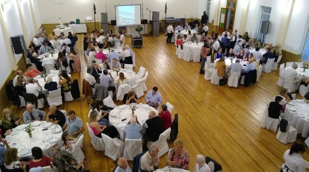 Entrevistas e imágenes de una noche especial para la Asociación Rural de Tornquist (Videos)