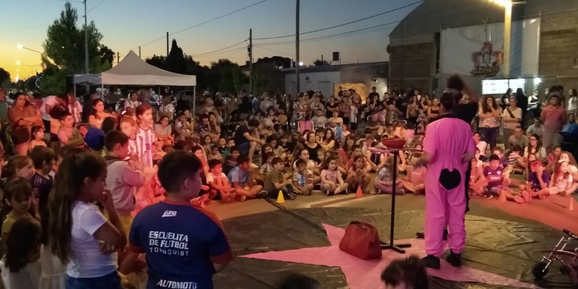 Música, diversión y Papa Noel en la nueva edición del Marengo Fest (Videos)