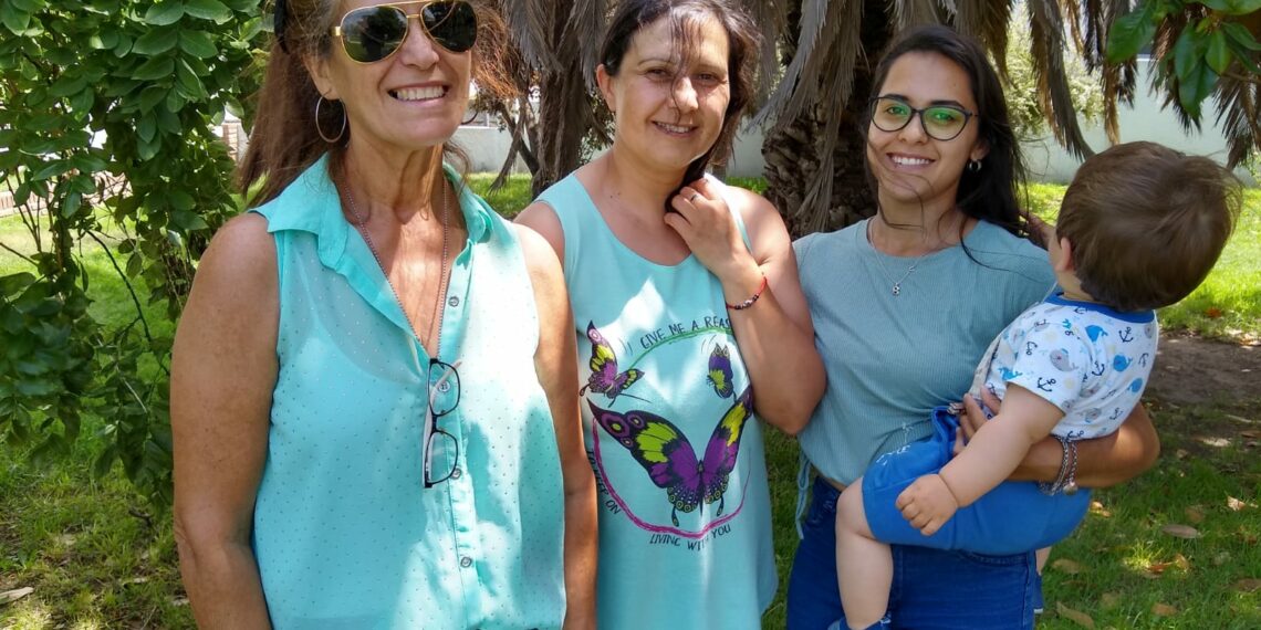 La Escuela Folklórica Municipal realiza su cierre de año con un espectáculo en el Funke (Videos)