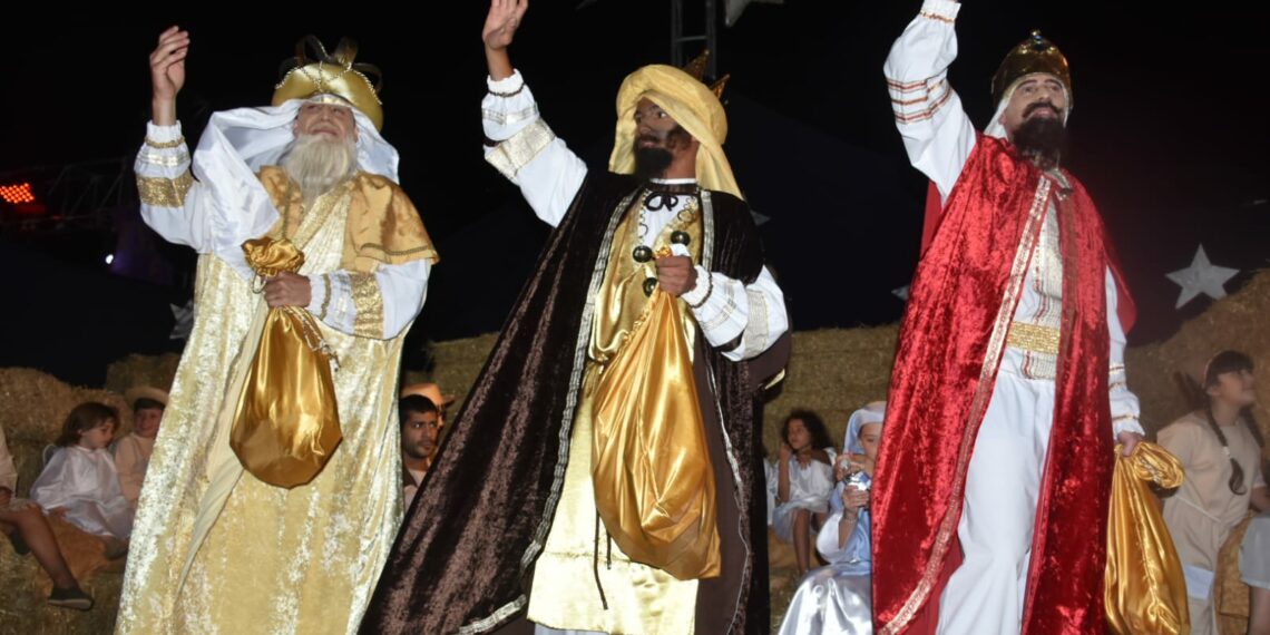 Melchor, Gaspar y Baltazar cautivaron Sierra de la Ventana en la 59° Fiesta Provincial de Reyes Magos
