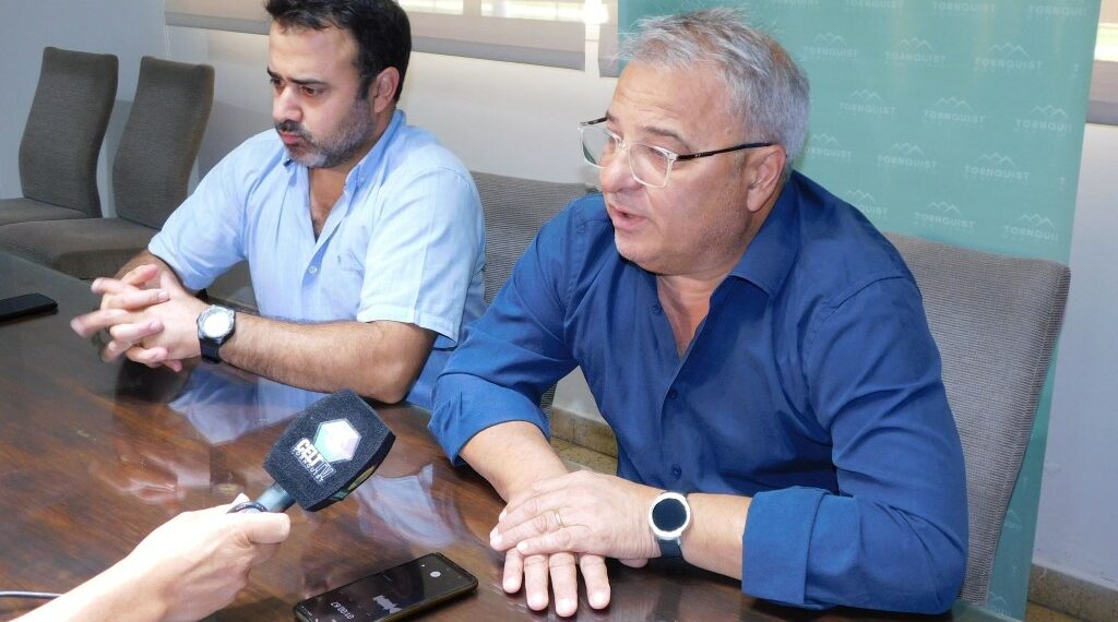 El intendente Bordoni anunció la normalización del transporte de pasajeros del distrito con una nueva empresa (agrega videos)