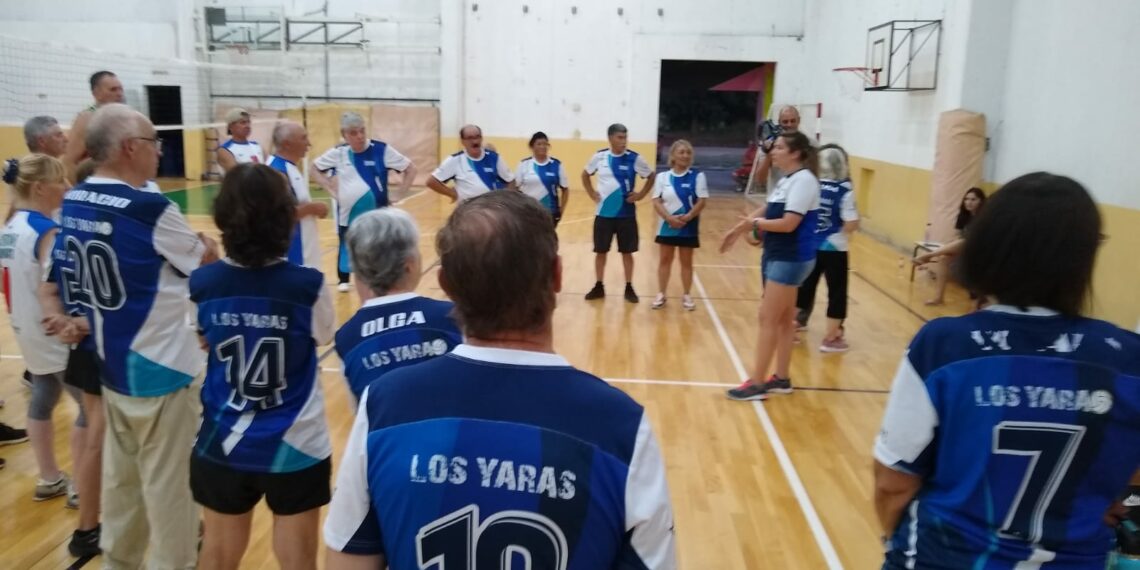 Encuentro amistoso de newcom entre los equipos de Tornquist y Saldungaray (Video)