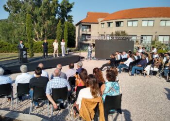 Kicillof realizó anuncios para el distrito durante su visita a Sierra de la Ventana (Videos)