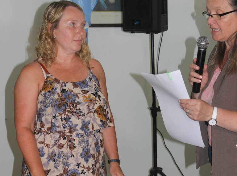 El HCD. aprobó la licencia del Intendente Sergio Bordoni que será reemplazado por Belén Ladigan (Fotos y video)