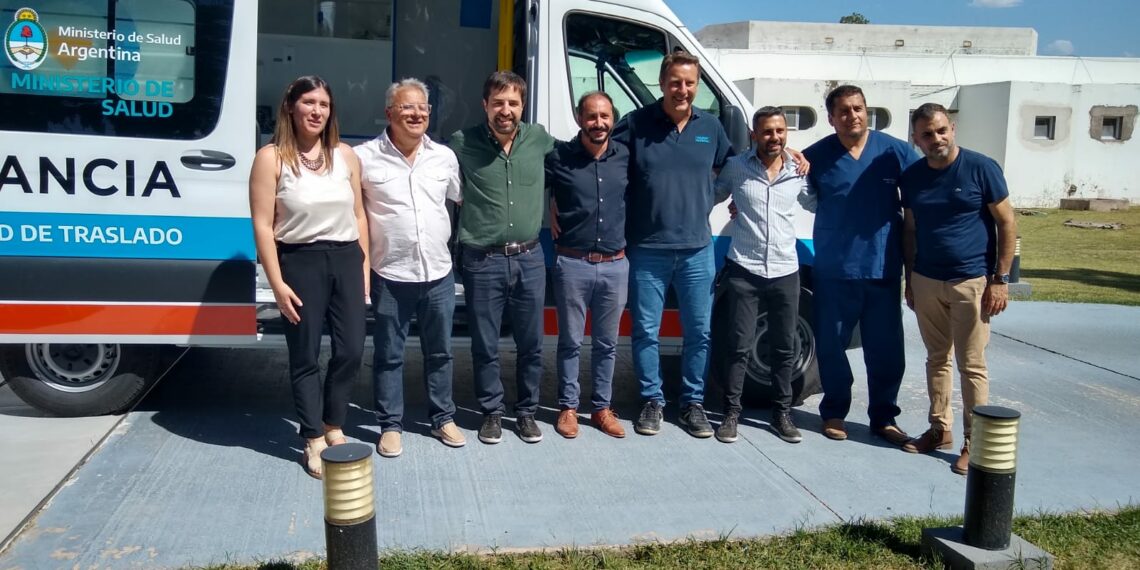 El ministro de Salud Kreplak entregó una ambulancia 0 km al Hospital Municipal (Videos y fotos)