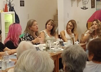 Importante reunión por el 8M en Sierra de la Ventana