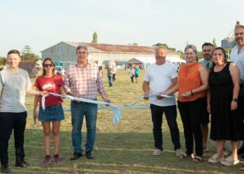 Con una jornada productiva dio inicio la 8va Fiesta Provincial de la Vendimia en Saldungaray