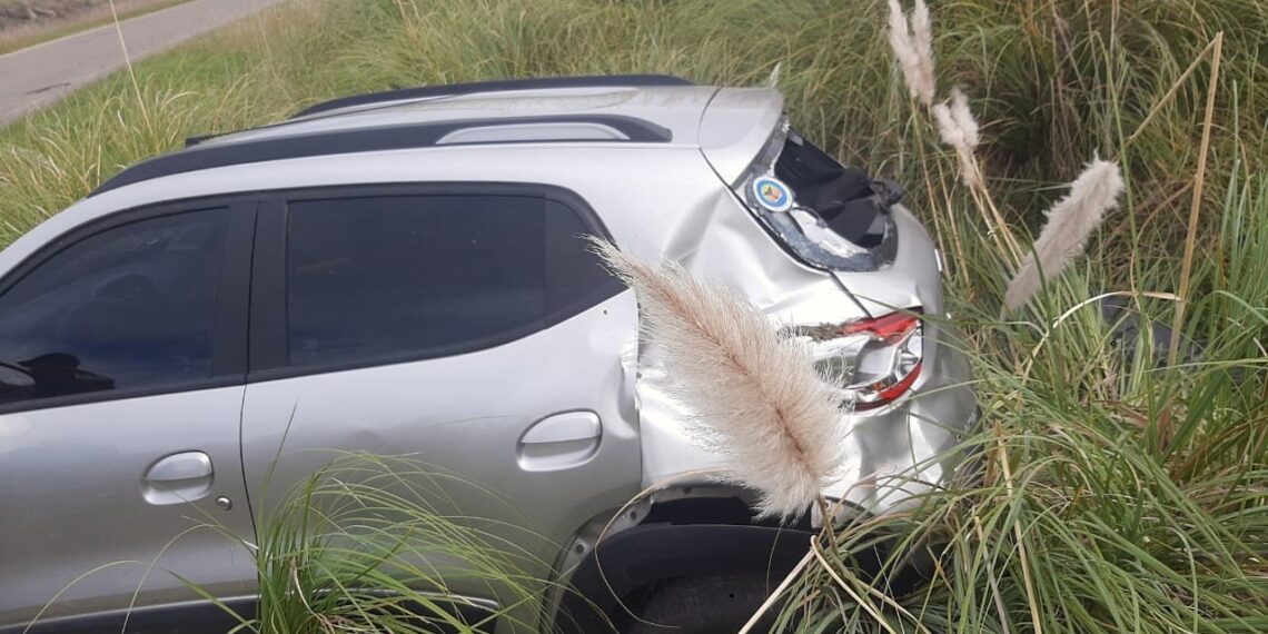 Despistó un automóvil en la ruta 76 a 35 kms de Sierra de la Ventana