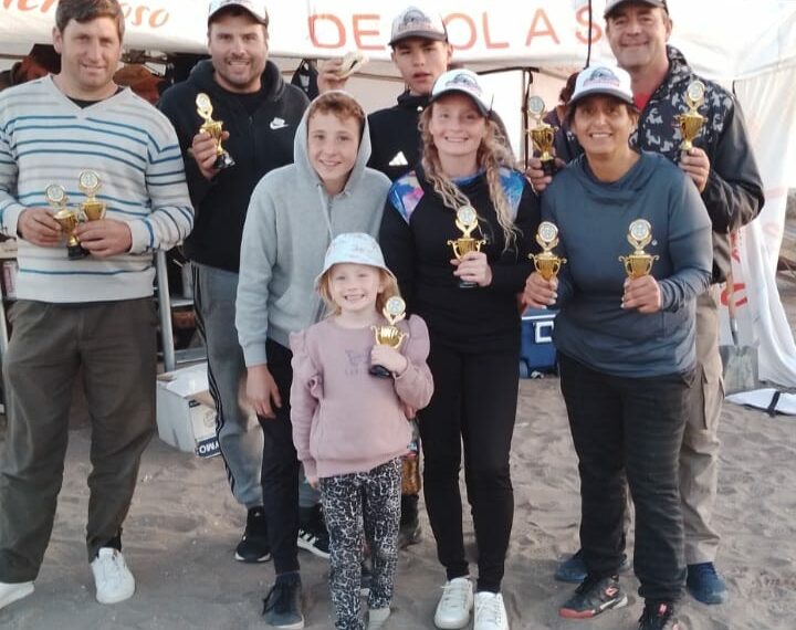 Pilotos de Tornquist participaron de una travesía en Monte Hermoso (Fotos)