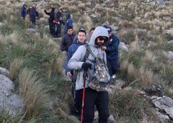 Los Bomberos rescataron una mujer en la posta 9 del ascenso al Cerro Ventana