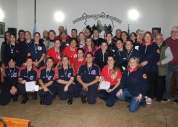 HCD.: Por su invalorable servicio a la sociedad fueron reconocidas las Bomberas Voluntarias del Distrito