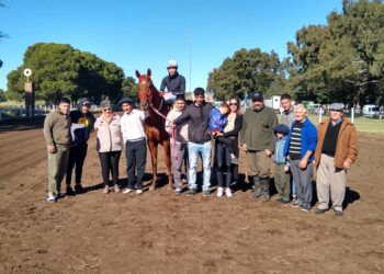 El turf volvió a Tornquist con triunfo de productos locales (Video)